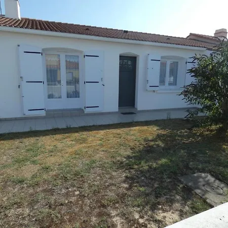 Maison Lumineuse Avec Jardin, Proche Et Commerces - 5 Pers. - Fr-1-540-174 Hébergement de vacances *