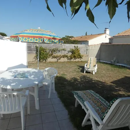 Maison Lumineuse Avec Jardin, Proche Et Commerces - 5 Pers. - Fr-1-540-174 * Notre-Dame-de-Monts